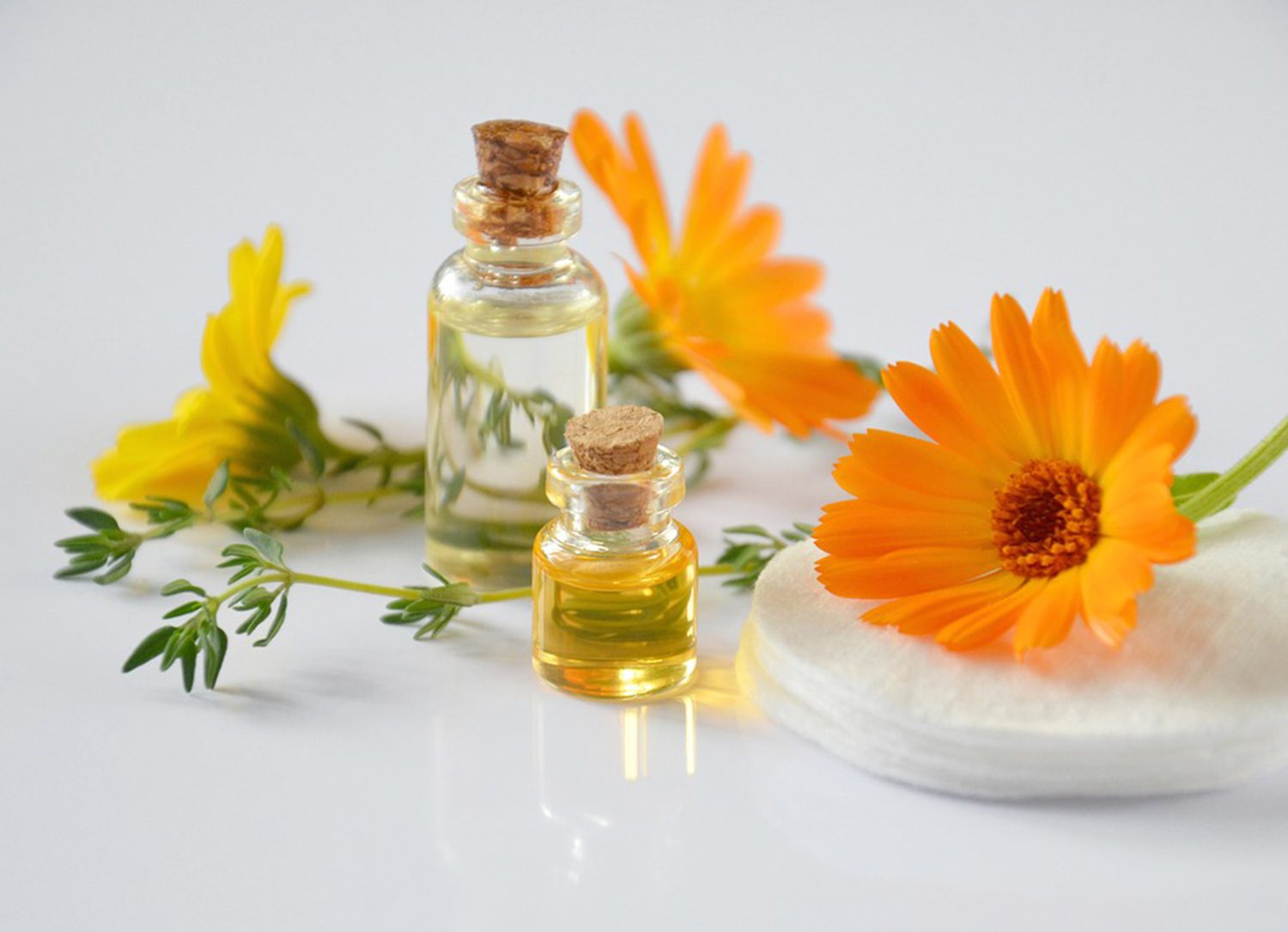 essential-oils-1500.jpg